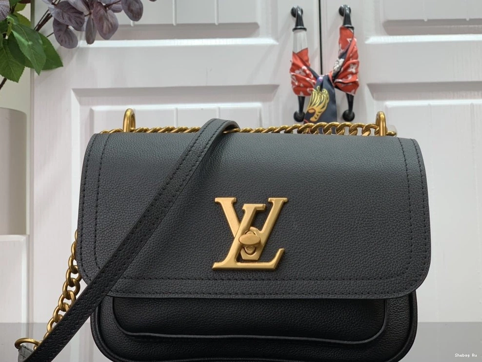 LOUIS PM LOCKME CHAIN VUITTON 0815